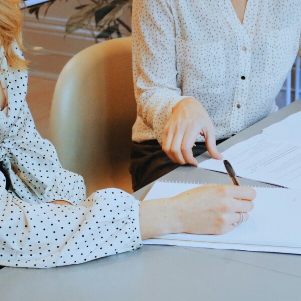 Signature contrat CDI/Intérim AEGIS RH